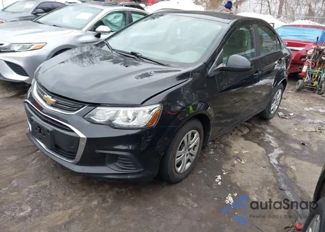 2017 Chevrolet Sonic Ls Auto z USA, uszkodzony, nr VIN 1G1JB5SG5H4165268